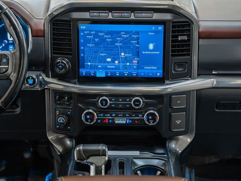 Certified 2021 Ford F150 Lariat w/ Equipment Group 502A High image 29