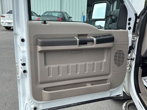 Used 2008 Ford F250 XL AWD/4WD image 14