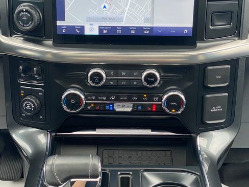 Used 2023 Ford F150 Lariat w/ Equipment Group 502A High image 27