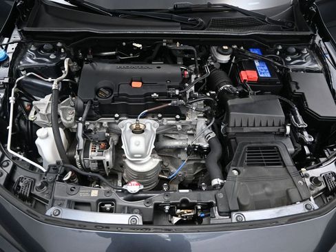 Used 2024 Honda Civic Sport image 11