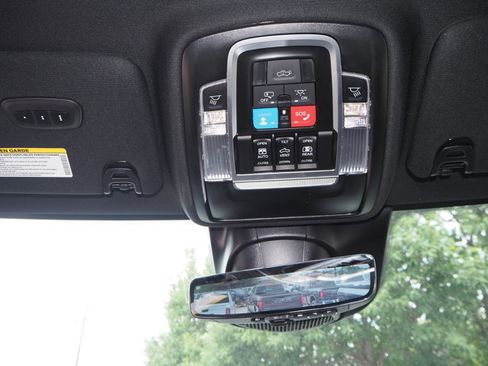 New 2025 RAM 2500 Limited image 23