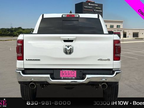 Used 2023 RAM 1500 Laramie AWD/4WD image 4