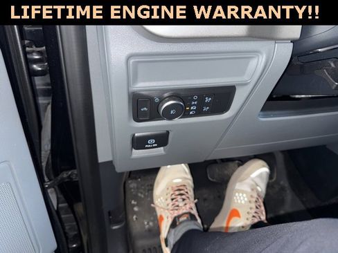 Used 2021 Ford F150 XLT image 17