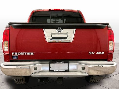 Used 2015 Nissan Frontier SV AWD/4WD image 4