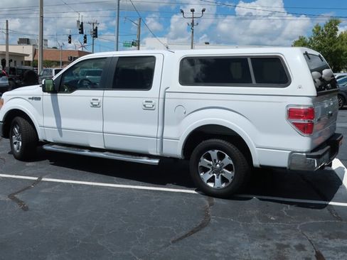 Used 2010 Ford F150 Lariat image 9