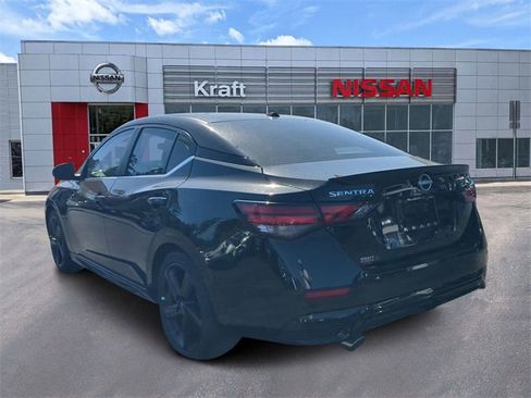 New 2025 Nissan Sentra SR image 5