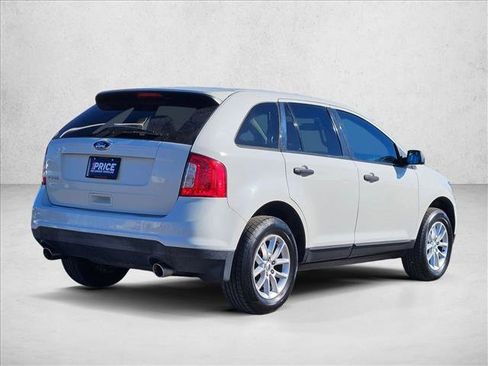 Used 2013 Ford Edge SE image 5