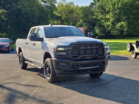 Used 2025 RAM 2500 Tradesman AWD/4WD image 6