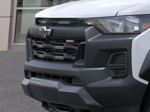 New 2026 Chevrolet Colorado Trail Boss AWD/4WD image 13
