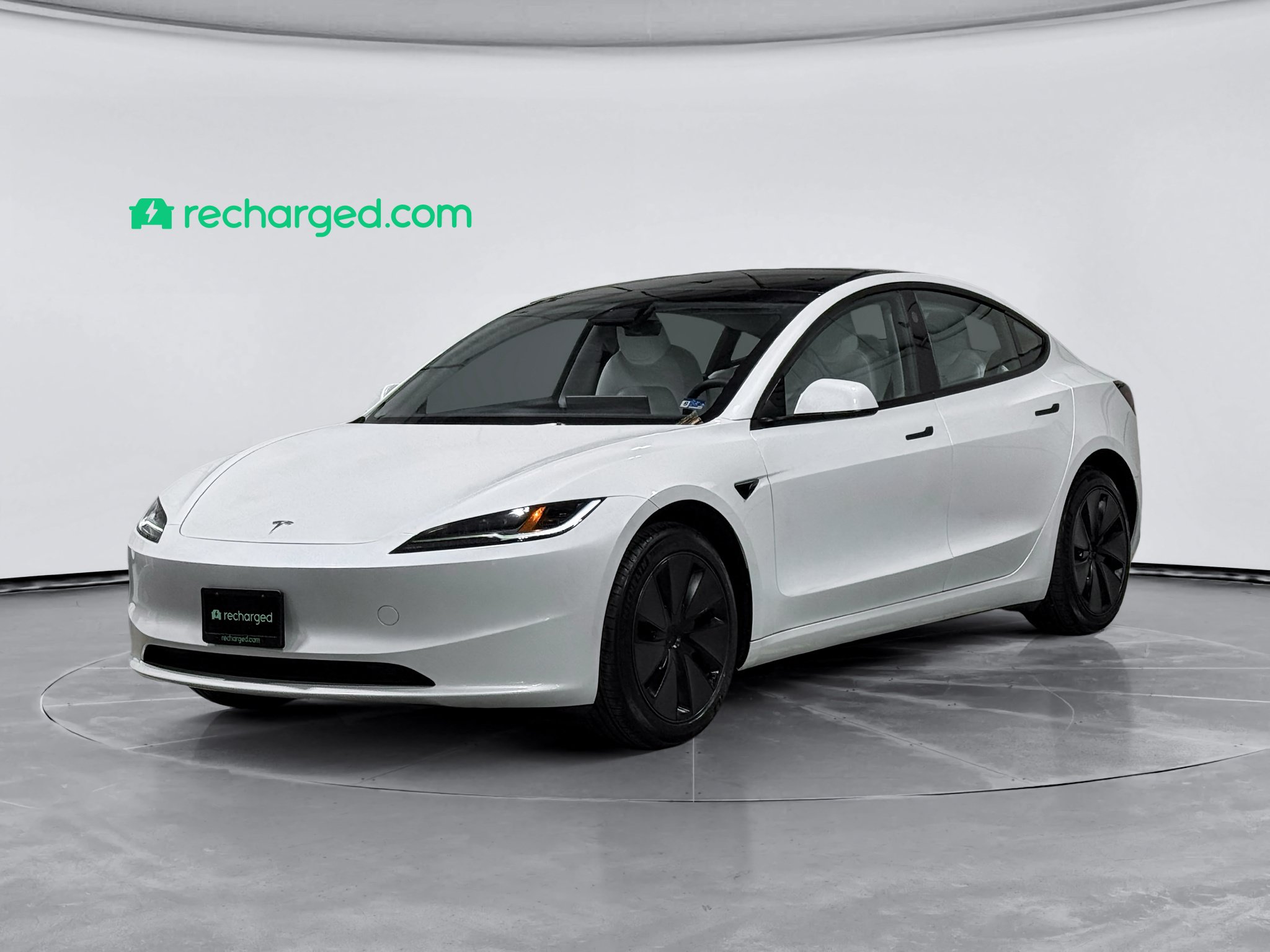 Used 2025 Tesla Model 3 Long Range RWD image 1