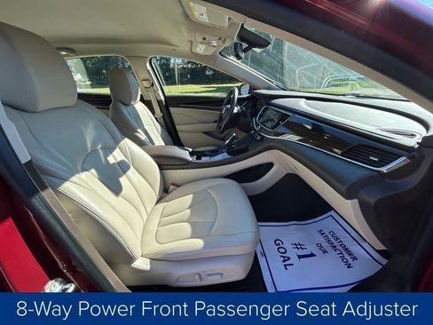 Used 2017 Buick LaCrosse Preferred image 24