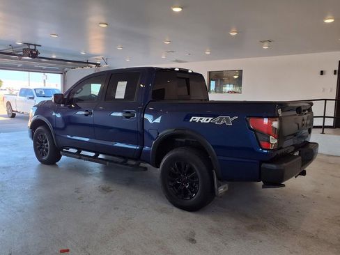 Used 2021 Nissan Titan PRO-4X w/ Pro-4x Convenience Package AWD/4WD image 2