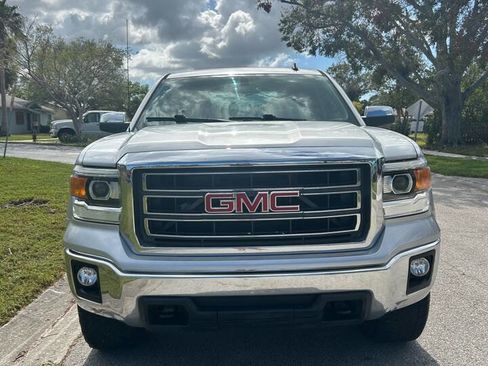 Used 2014 GMC Sierra 1500 SLE w/ SLE Value Package AWD/4WD image 3