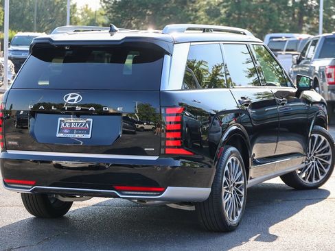 Used 2026 Hyundai Palisade Calligraphy AWD/4WD image 3