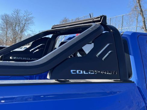 Certified 2025 Chevrolet Colorado Trail Boss w/ Midnight Edition image 7