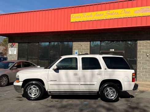 Used 2003 Chevrolet Tahoe LT image 2
