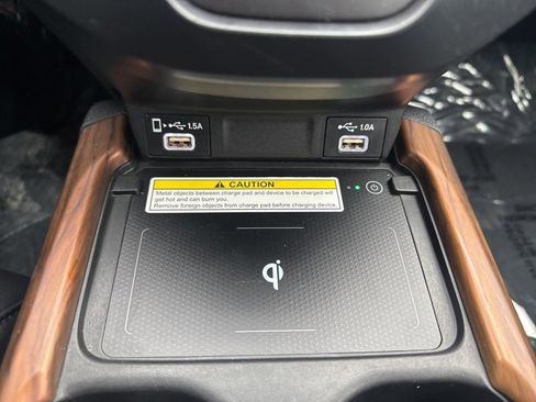 Used 2021 Honda CR-V Touring image 23