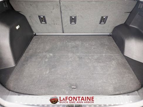 Used 2025 Chevrolet Equinox LT image 29