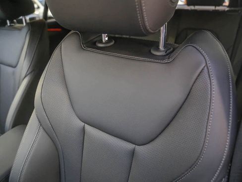 Used 2023 BMW X4 xDrive30i w/ Premium Package image 22