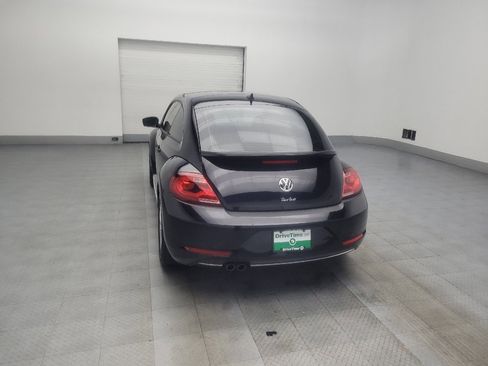 Used 2017 Volkswagen Beetle 1.8T SE image 6