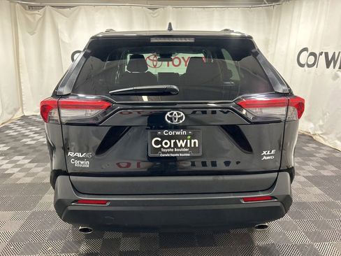 Used 2025 Toyota RAV4 XLE image 7