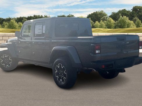 New 2025 Jeep Gladiator Sport w/ Premium Package image 3