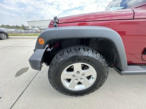 Used 2012 Jeep Wrangler Unlimited Sport AWD/4WD image 28