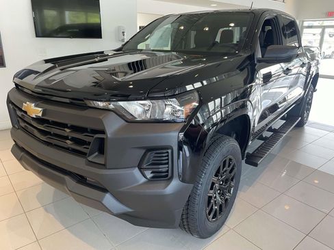 New 2026 Chevrolet Colorado W/T w/ WT Custom Package RWD image 5