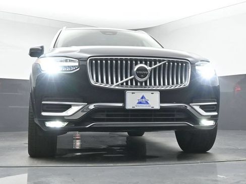 Used 2023 Volvo XC90 B6 Plus w/ Protection Package AWD/4WD image 11