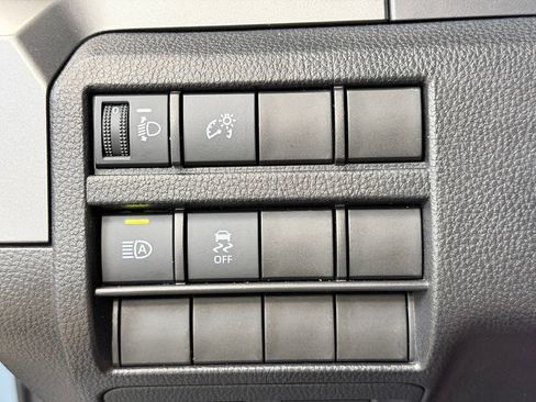 Used 2026 Toyota Tacoma SR5 AWD/4WD image 38
