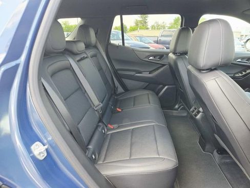 Certified 2025 Chevrolet Equinox LT w/ Convenience Package II FWD image 11
