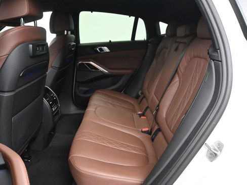 Used 2022 BMW X6 M50i w/ Executive Package AWD/4WD image 10