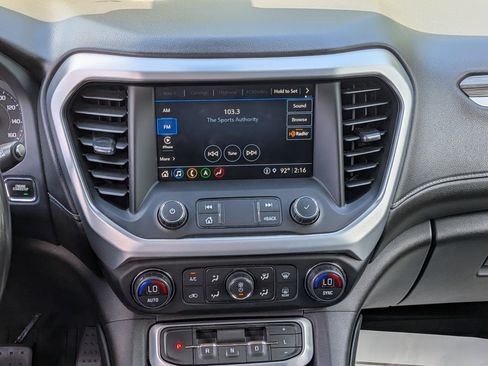Used 2021 GMC Acadia SLT FWD image 20