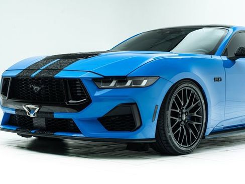 Used 2024 Ford Mustang GT Premium RWD image 10