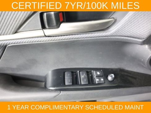 Used 2025 Toyota Camry SE FWD image 19
