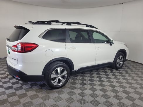 Used 2019 Subaru Ascent Premium image 10
