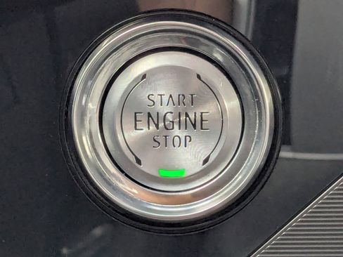 Used 2020 Chevrolet Corvette Stingray Preferred Cpe w/ 2LT Preferred Equipment Group image 29