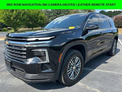 Used 2024 Chevrolet Traverse LT w/ LPO, Floor Liner Package