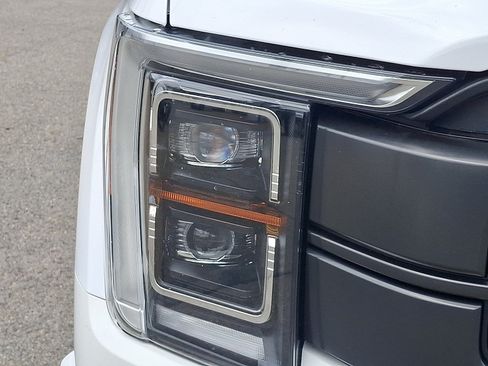 Used 2021 Ford F150 Lariat w/ Equipment Group 502A High AWD/4WD image 9