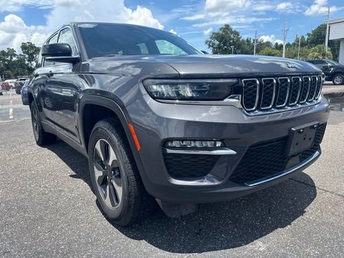Used 2024 Jeep Grand Cherokee Limited 4xe AWD/4WD image 4