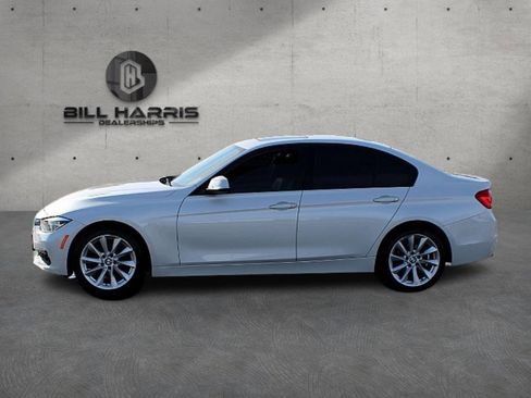Used 2018 BMW 320i xDrive Sedan image 5