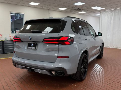 Used 2026 BMW X5 xDrive40i w/ M Sport Package image 9