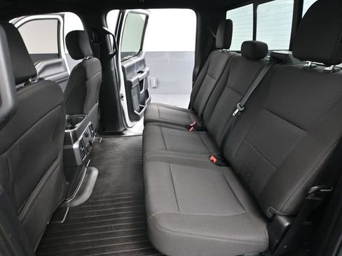 Used 2018 Ford F150 XLT w/ Equipment Group 302A Luxury image 40