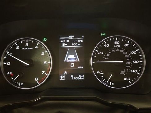 Used 2025 Subaru Outback Premium AWD/4WD image 16