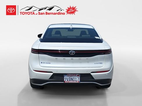 Certified 2026 Toyota Crown w/ Carpet Mat Package (TMS) AWD/4WD image 4
