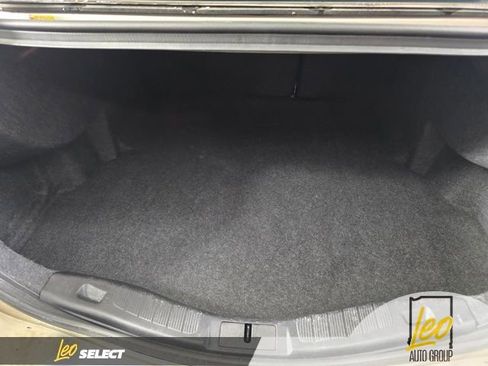 Used 2018 Ford Fusion SE image 15