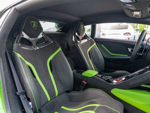 Used 2024 Lamborghini Huracan Tecnica RWD image 24