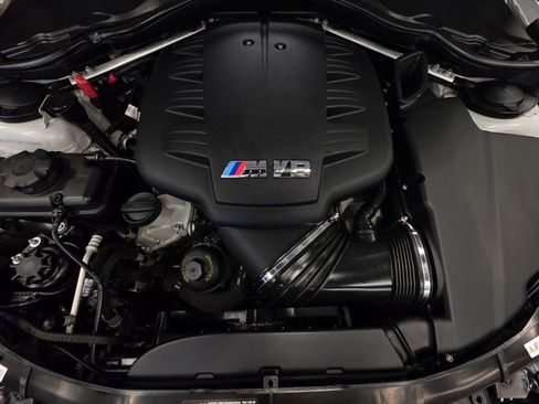 Used 2013 BMW M3 Convertible RWD image 3