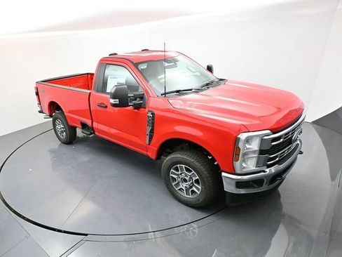New 2025 Ford F350 XLT w/ 360-Degree Camera Package image 16