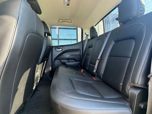 Used 2022 GMC Canyon Elevation w/ Elevation Premium Package AWD/4WD image 8
